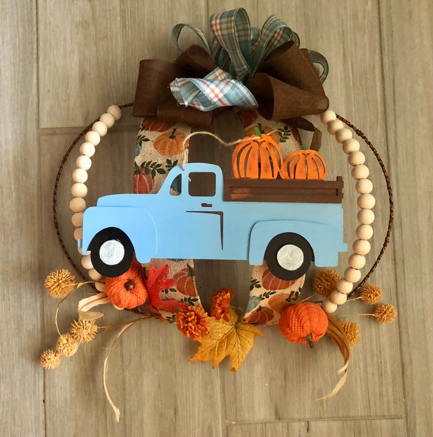 Fall Pumpkin Wire Wreath