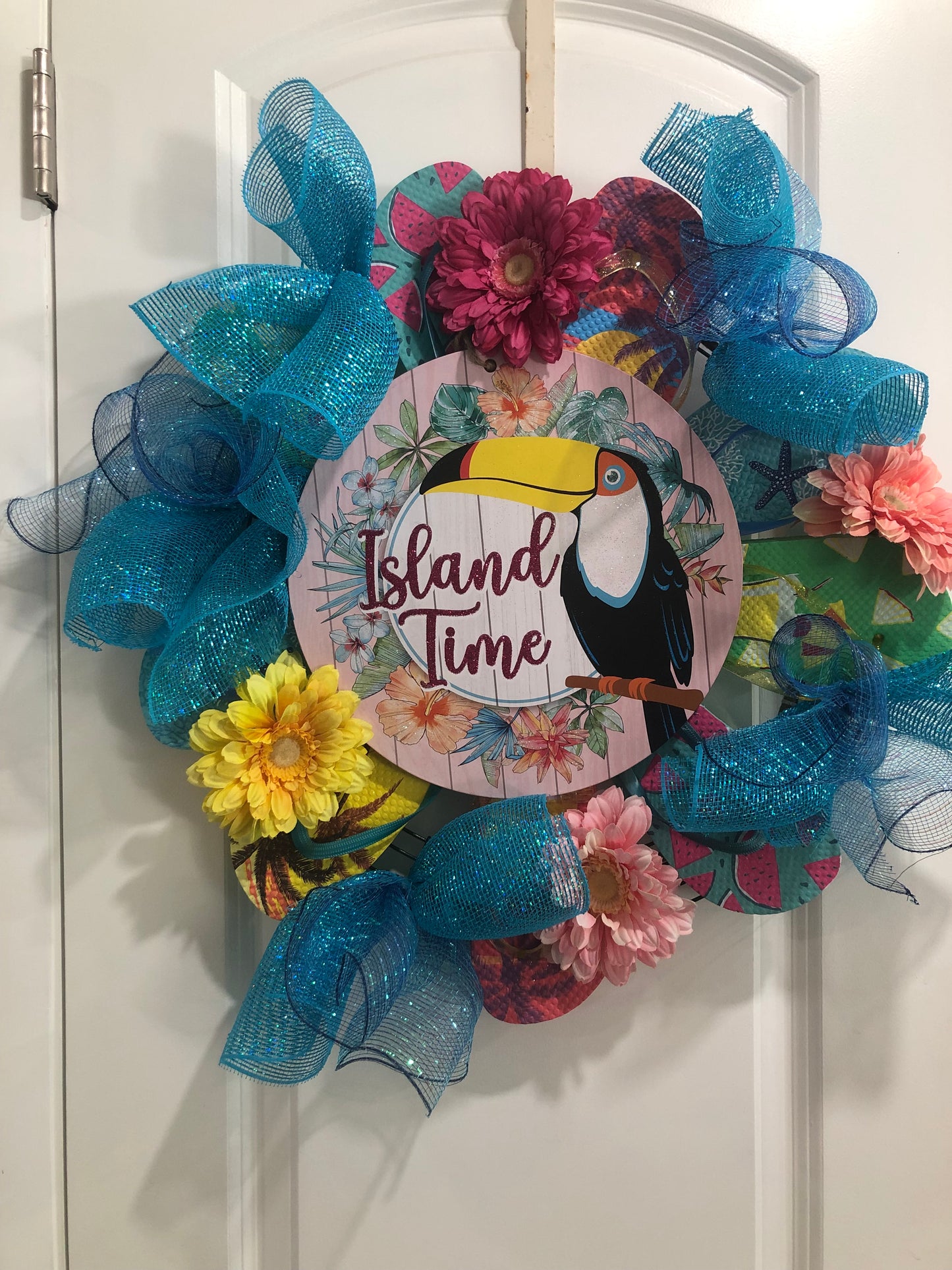 Island Time Flip Flop Wreath